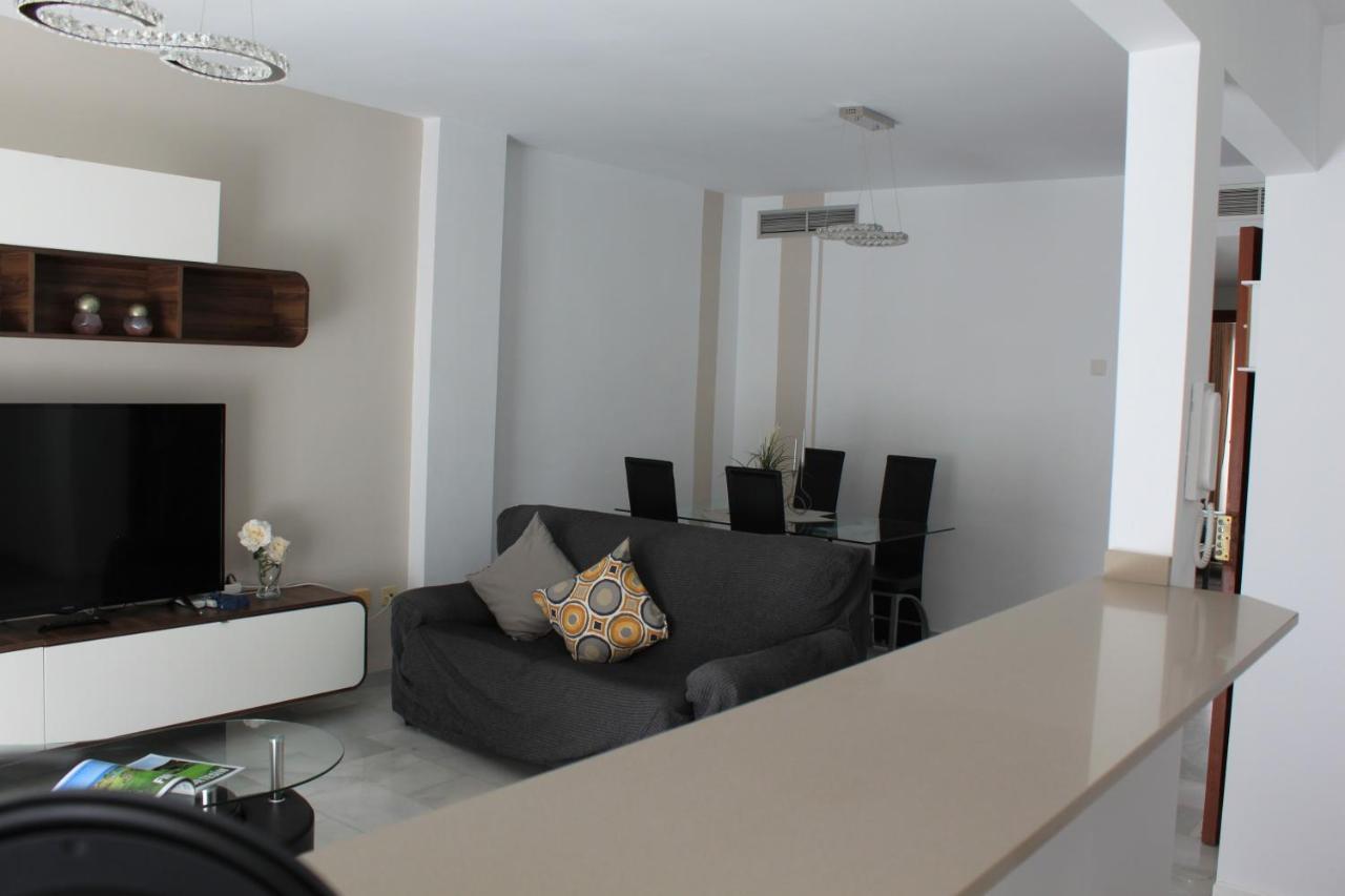 Apartament Capitan 2 Centro Fuengirola Zewnętrze zdjęcie